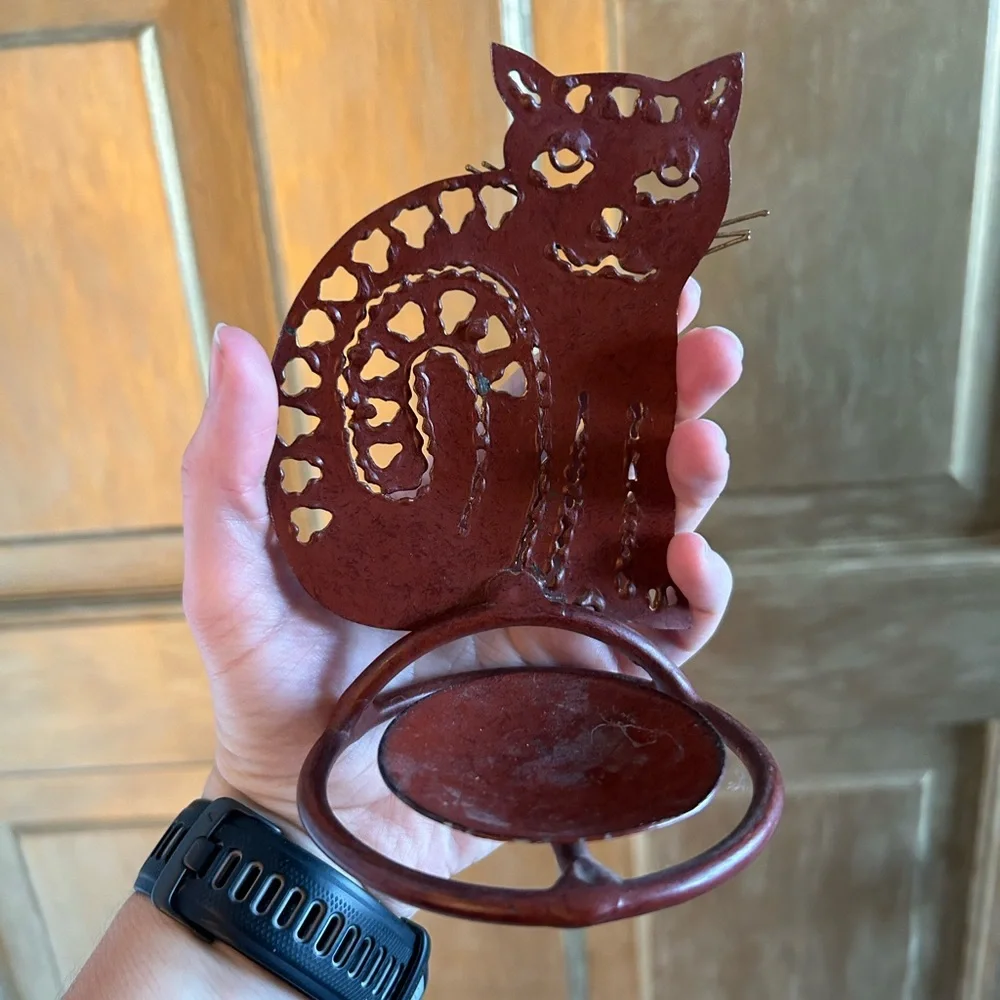 Halloween‎ cat decor